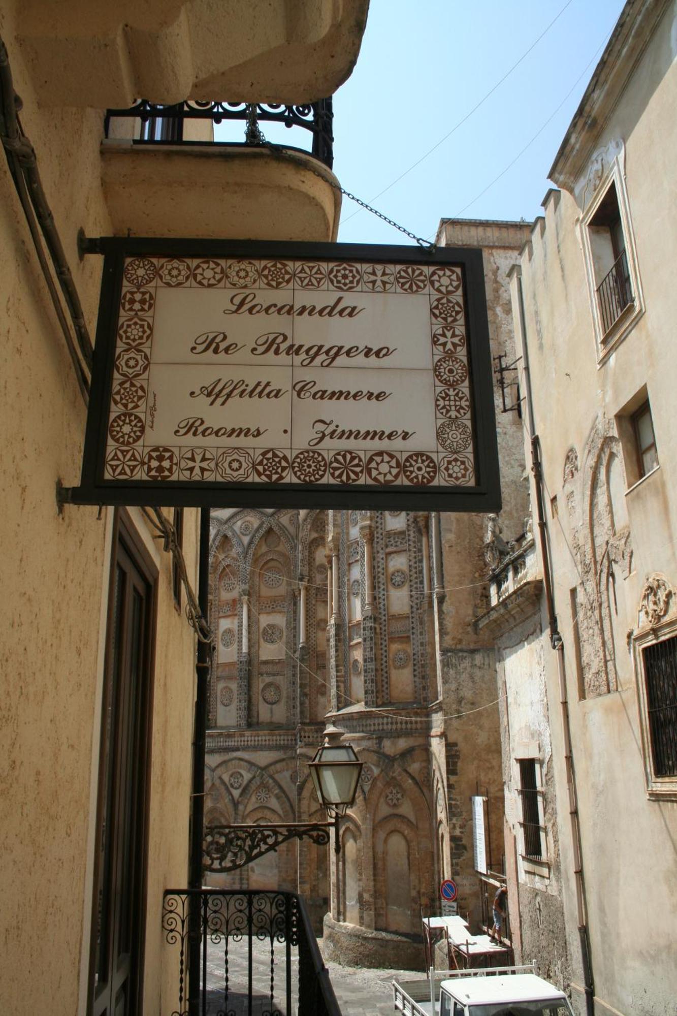 Locanda Re Ruggero Monreale Bagian luar foto