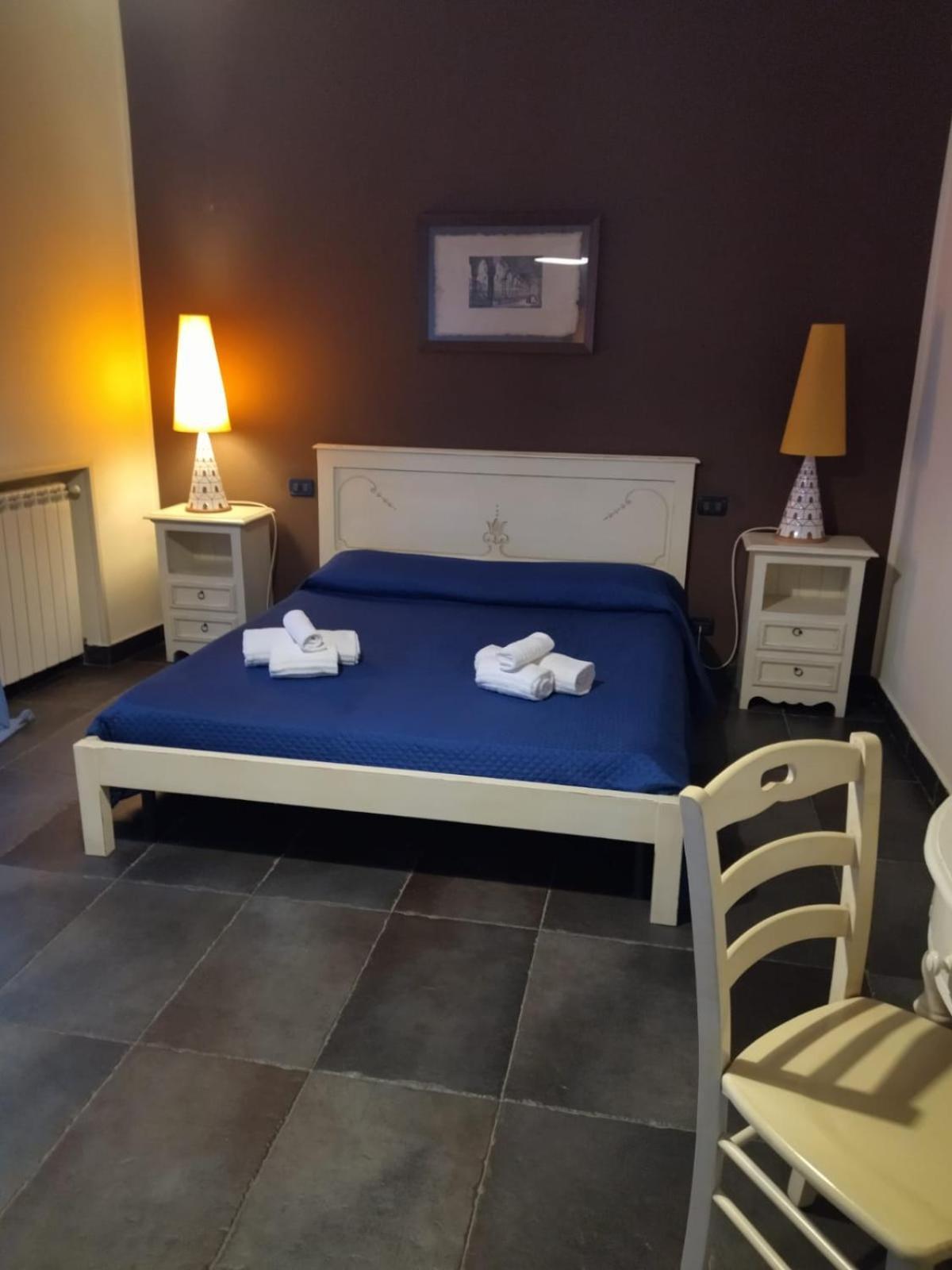 Locanda Re Ruggero Monreale Bagian luar foto